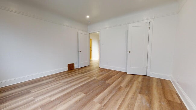 Photo - Spacious Single Family Home in Outer Mission 3BD/2BR WITH PARKING
