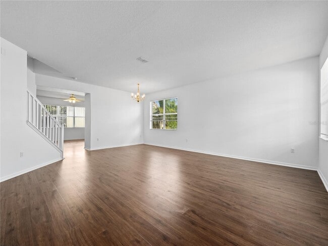 Photo - 13308 Sproston Point