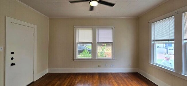 Photo - Available Now! 1 Bedroom 1 Bath Within Wal...