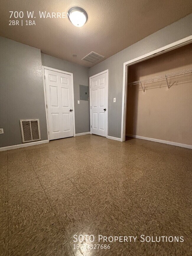 Photo - 700 Warren St