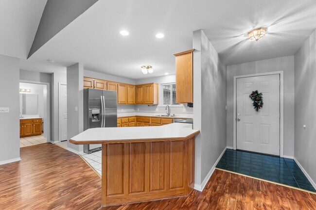 911 Stonebridge Dr Unit 911
