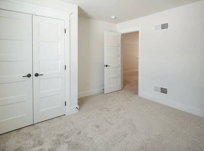 Photo - 110 Brook Meadow Cir Unidad 2