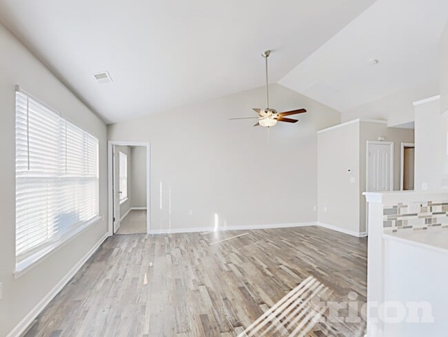 Photo - 6916 Brandon Chase Ln