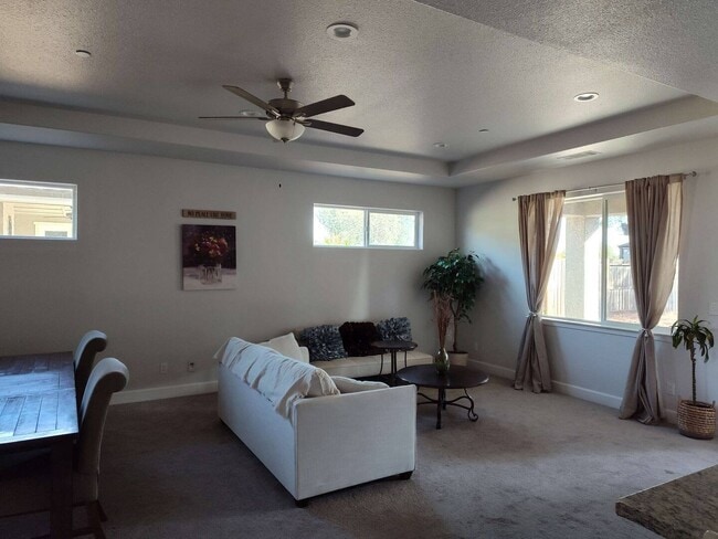 Photo - 1177 Bingham Dr