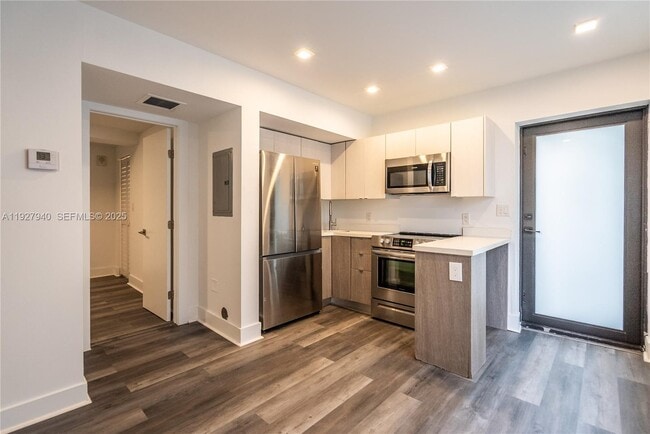 Photo - 1985 Bay Dr Unit 109