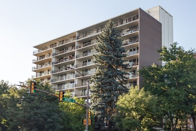 Building Photo - 421 S Howes St Unit 421 South Howes 706
