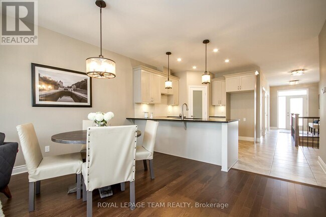 Photo - 1233 Potter Dr