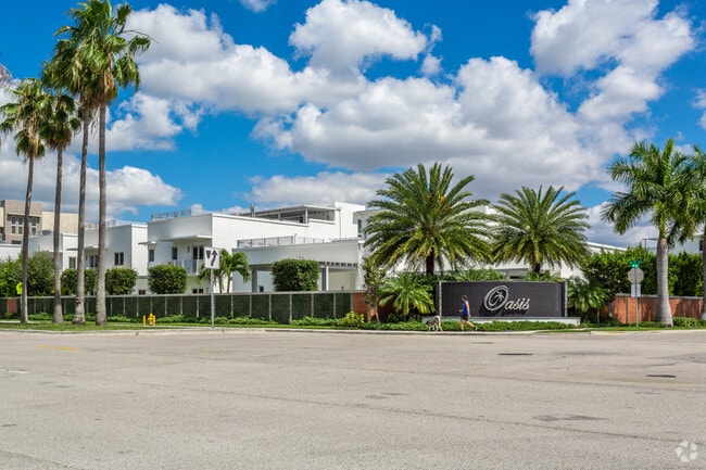 Photo - Oasis Park Square at Doral