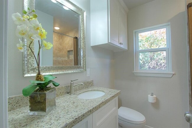 Photo - 5611 Arboles Dr
