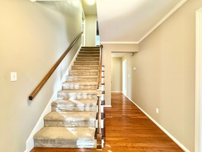 Photo - Well Maintained 3 Bedroom with Large Back Deck & Detached Garage!