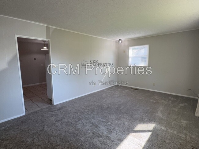 Photo - 5001 Arrowhead Blvd