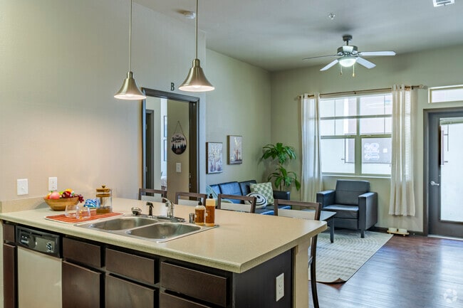 4BR, 4BA - 1,356 SF - The Republic