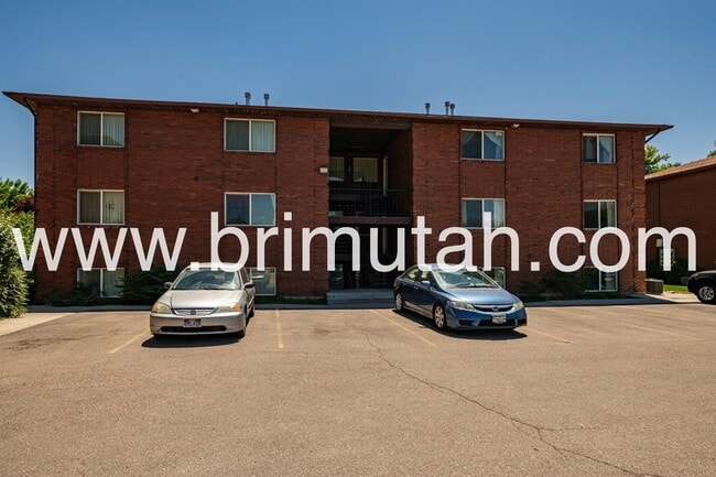 Photo - 4725 S 1300 E Condo