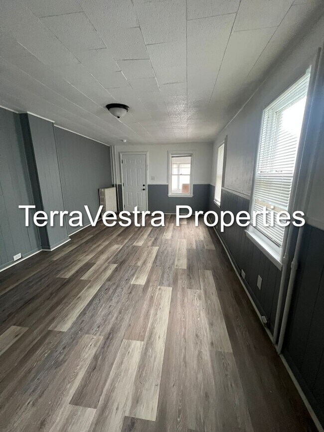 Photo - 3 Bed Single Family in Salem. Eligible for $500 Security Deposit.