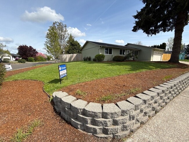 Building Photo - 1507 Freeman Ct NE