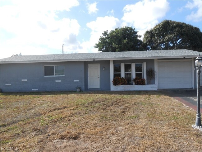 Building Photo - 1516 Lindale Cir