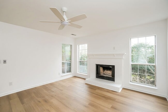 Photo - Stunning 3-bedroom, 2.5-bathroom home located in desirable Mt. Pleasant, SC