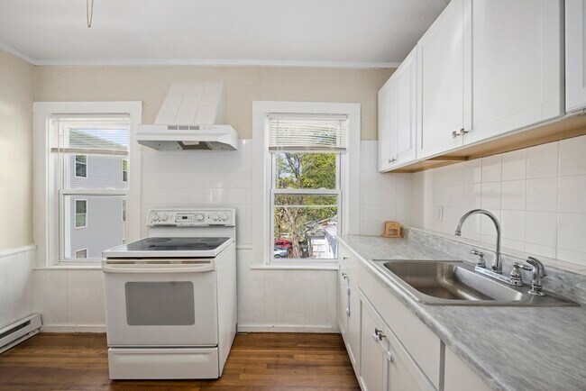 Photo - 70 North St Unit A