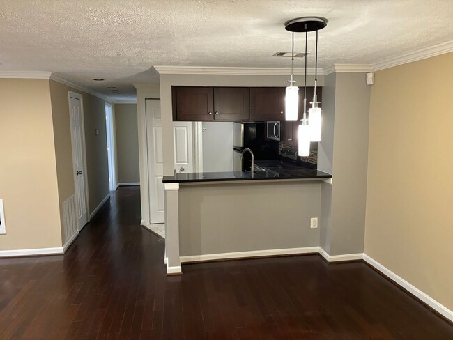 Photo - Awesome 2BD/2BA Condo in Damascus!