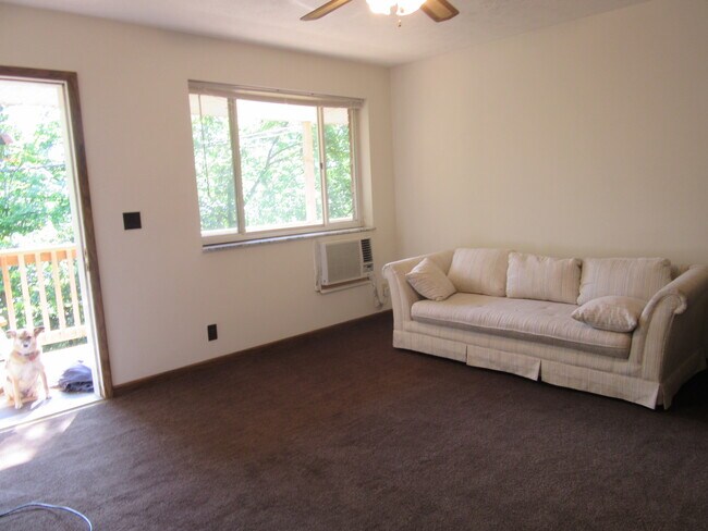 Photo - 9 Circle Dr Unit 3