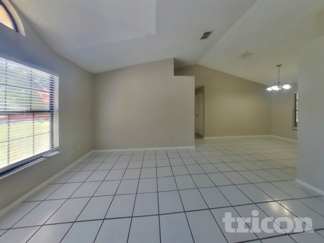 Photo - 4739 Harpers Ferry Ln