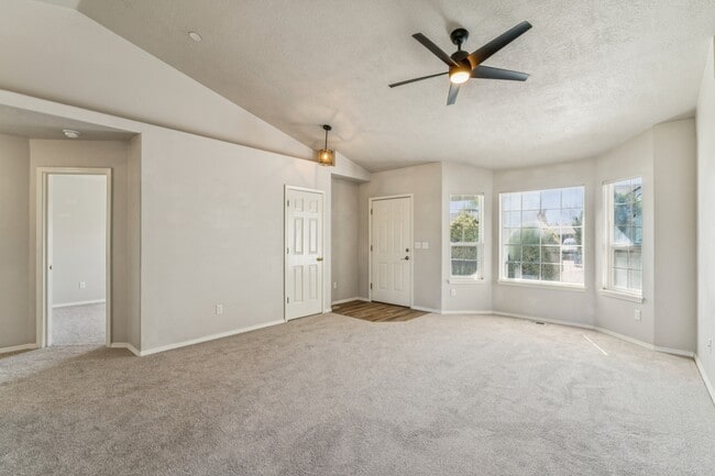 Photo - 8210 Waterside Ave