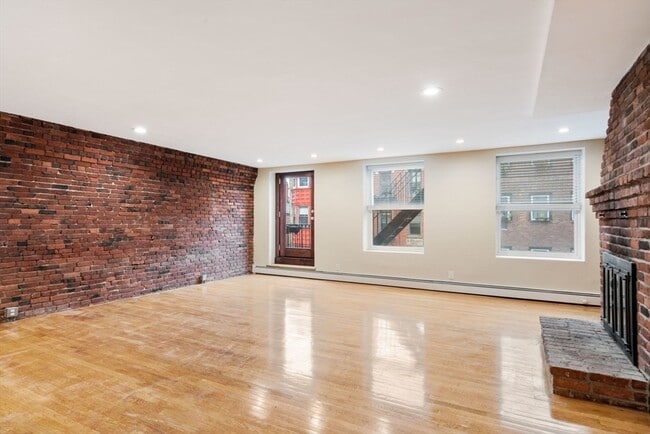 Photo - 130 Fulton St Unit 16