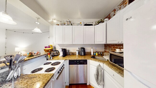 Photo - 91 Prince St Unit 17