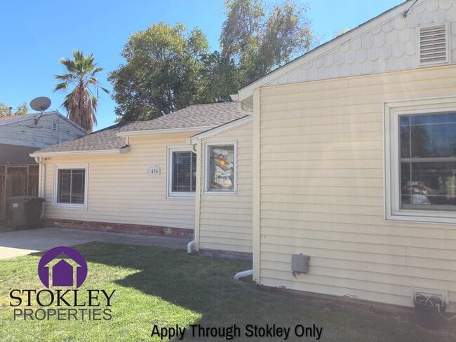 Photo - 2438 Upland Dr