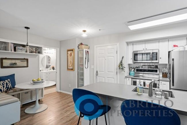 Photo - 1435 India St Condo Unit #408