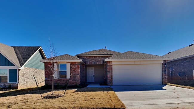 Very Nice 3 Bedroom 2 Bath Home in Yukon S... - Very Nice 3 Bedroom 2 Bath Home in Yukon S...