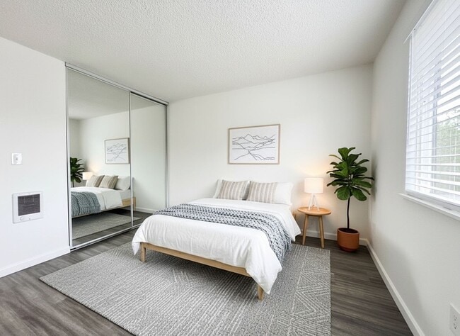 Photo - West on Murray Apartments