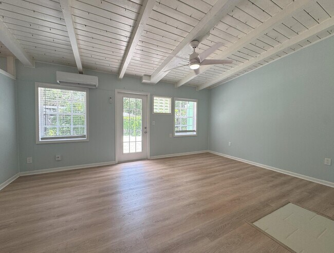 2204 Ponce De Leon Cir Unit 3