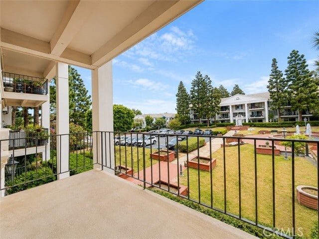 102 Scholz Plaza Unit 243