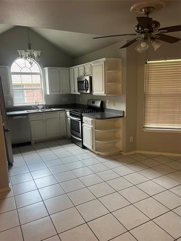 Photo - 206 Linda St