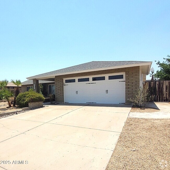 Building Photo - 3137 W Wescott Dr Rental