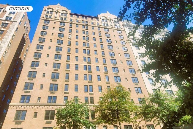 Photo - 45 W 81st St
