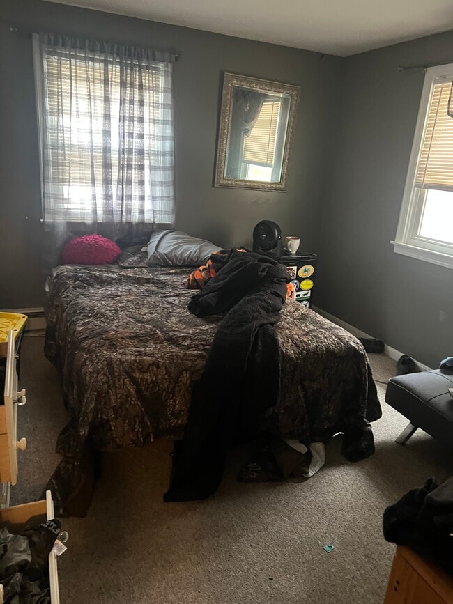 Photo - 27 Intervale St