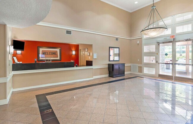 Furnished Studio-Durham - RTP - Miami Blvd. - South