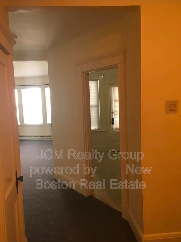 Photo - 203 Lewis St Unit 2