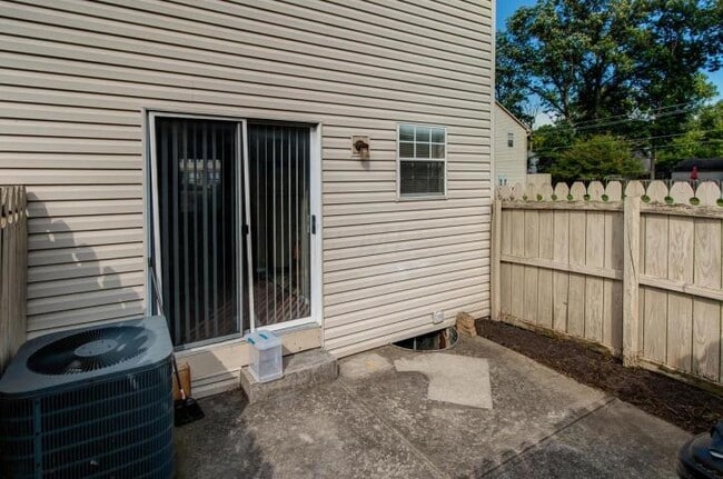 Property Backyard - 7766 Hansgrove Ct Unit 7766 Hansgrove