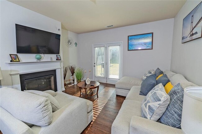 Photo - 2084 Sawgrass Dr