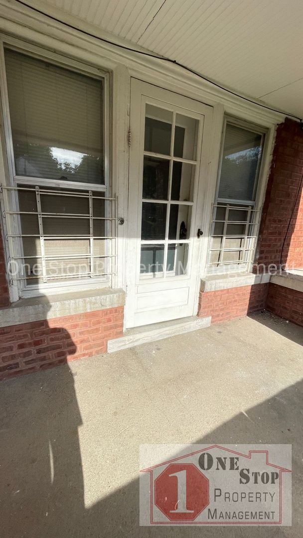 Photo - Historic and Unique 2 Bedroom, 1 Bathroom ...