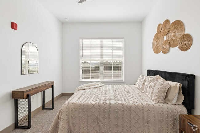 C3 - 2BR, 2BA - 1,051SF - First Bedroom - 120 On Oak Luxury Apartments