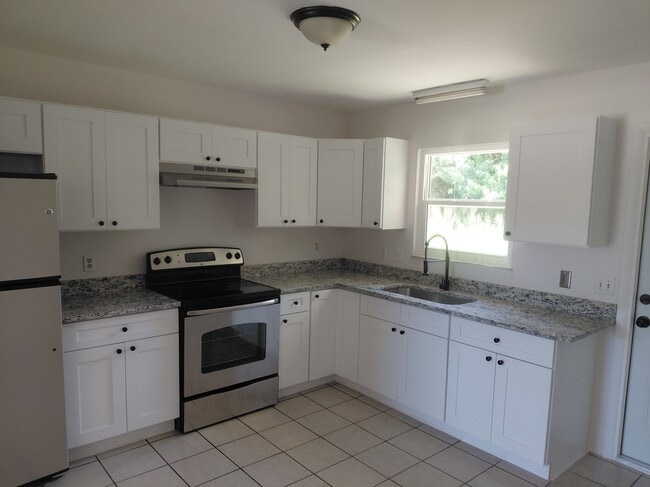 Photo - 811 King Orange Dr