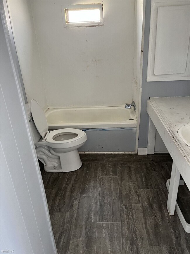 Photo - 2 br, 1 bath Mobile Home - Augusta Grove