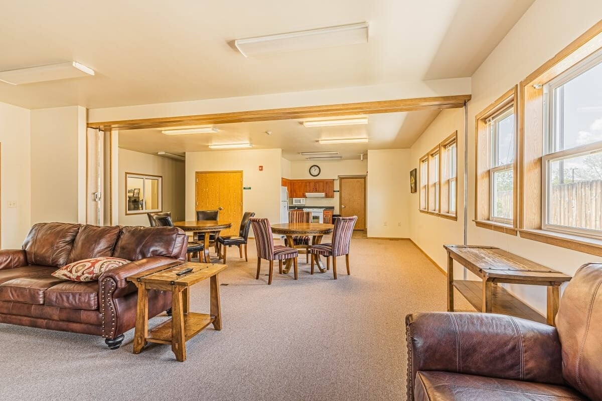 Photo - 2201 SW Canal Blvd