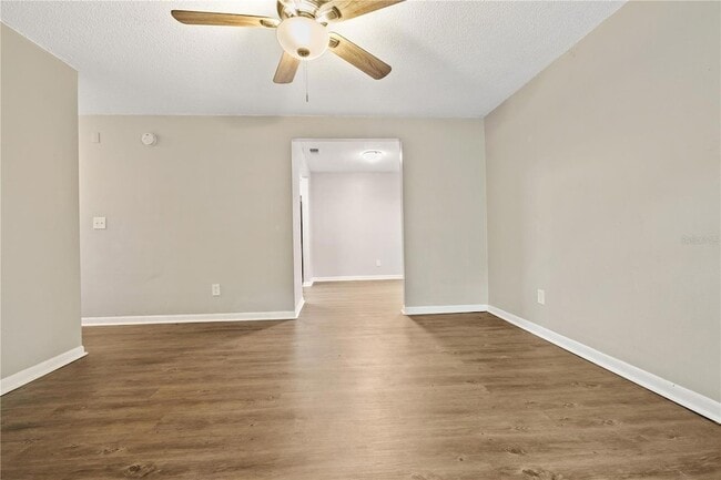 Photo - 1221 E Mohawk Ave
