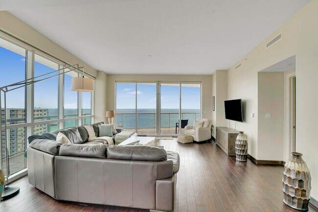 Photo - 1 N Ocean Blvd Unit 1707