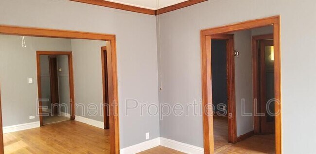 Photo - 8608 S Kingston Ave